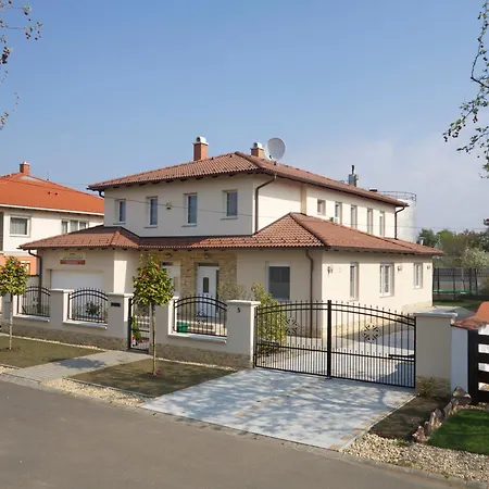 Aura Apartman Hajdúszoboszló