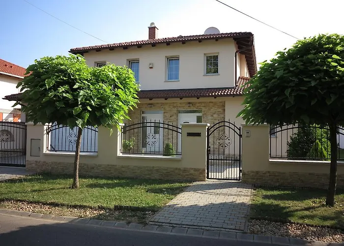 Aura Hajdúszoboszló